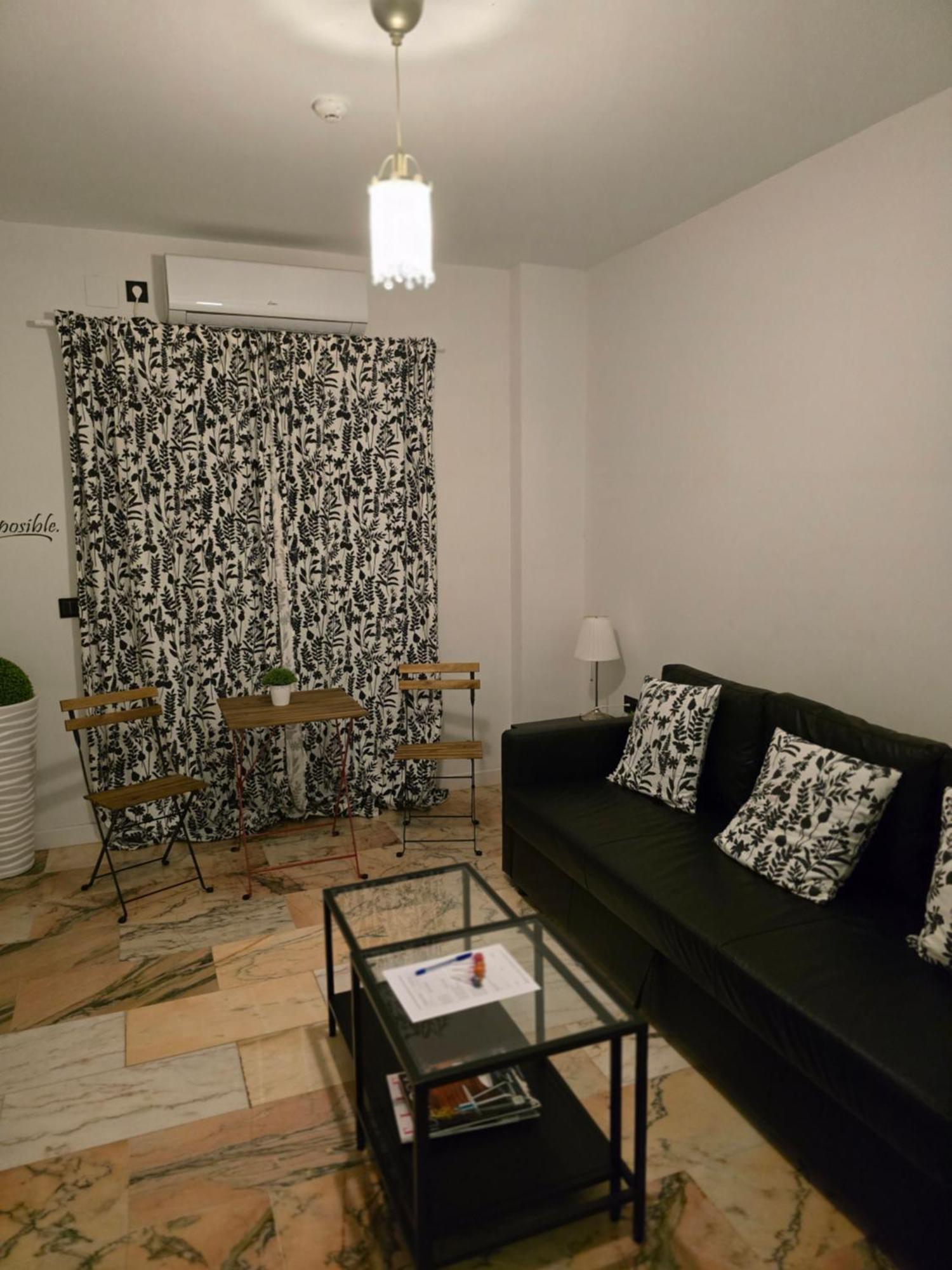Lhome Sevilla Exterior foto