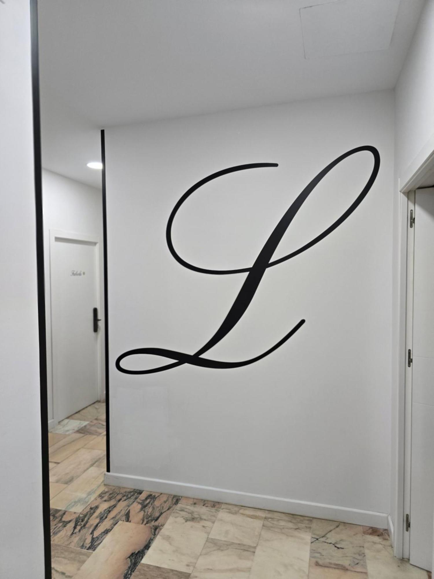 Lhome Sevilla Exterior foto
