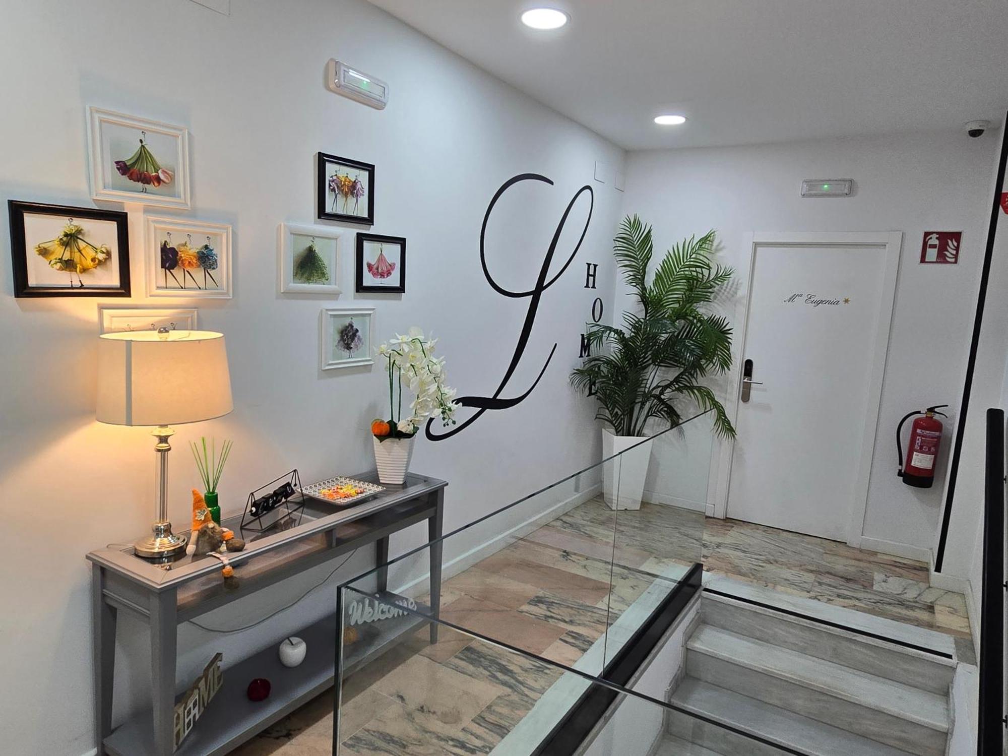 Lhome Sevilla Exterior foto